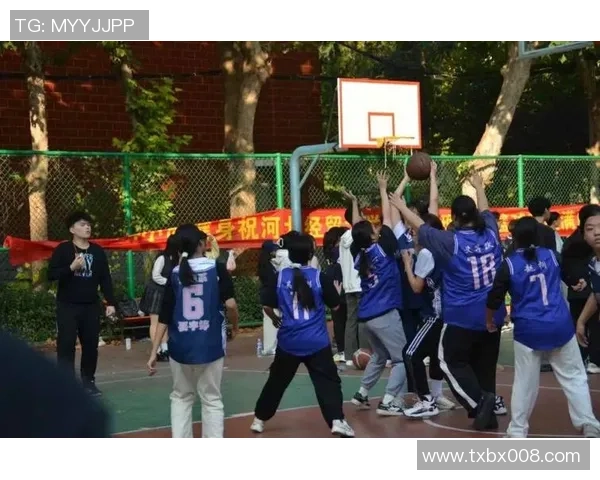 清华大学男子组对决北京大学激情碰撞展现青春风采